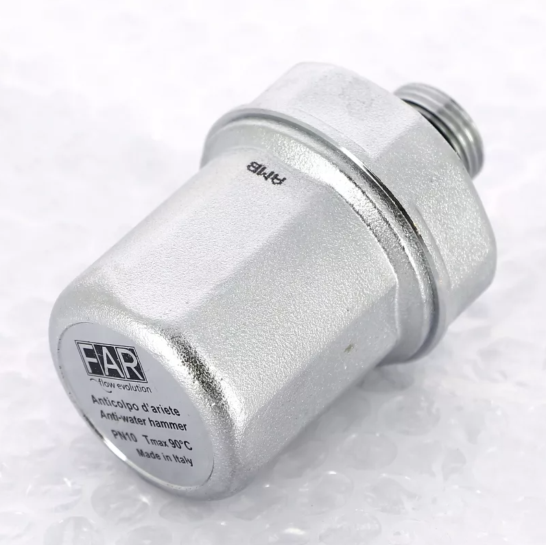 Компенсатор гидроудара Рмакс. 50бар, 1/2" НР FAR